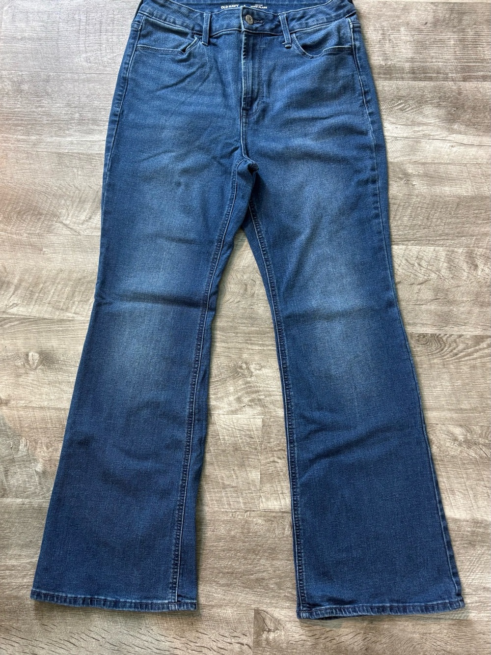 Old Navy Women's WOW Flare Jeans